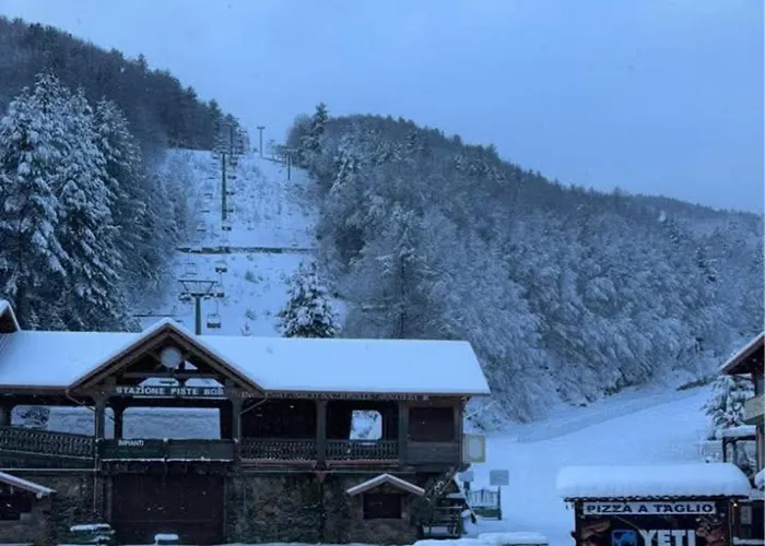 Agrifoglio * Caprara (Crotone)